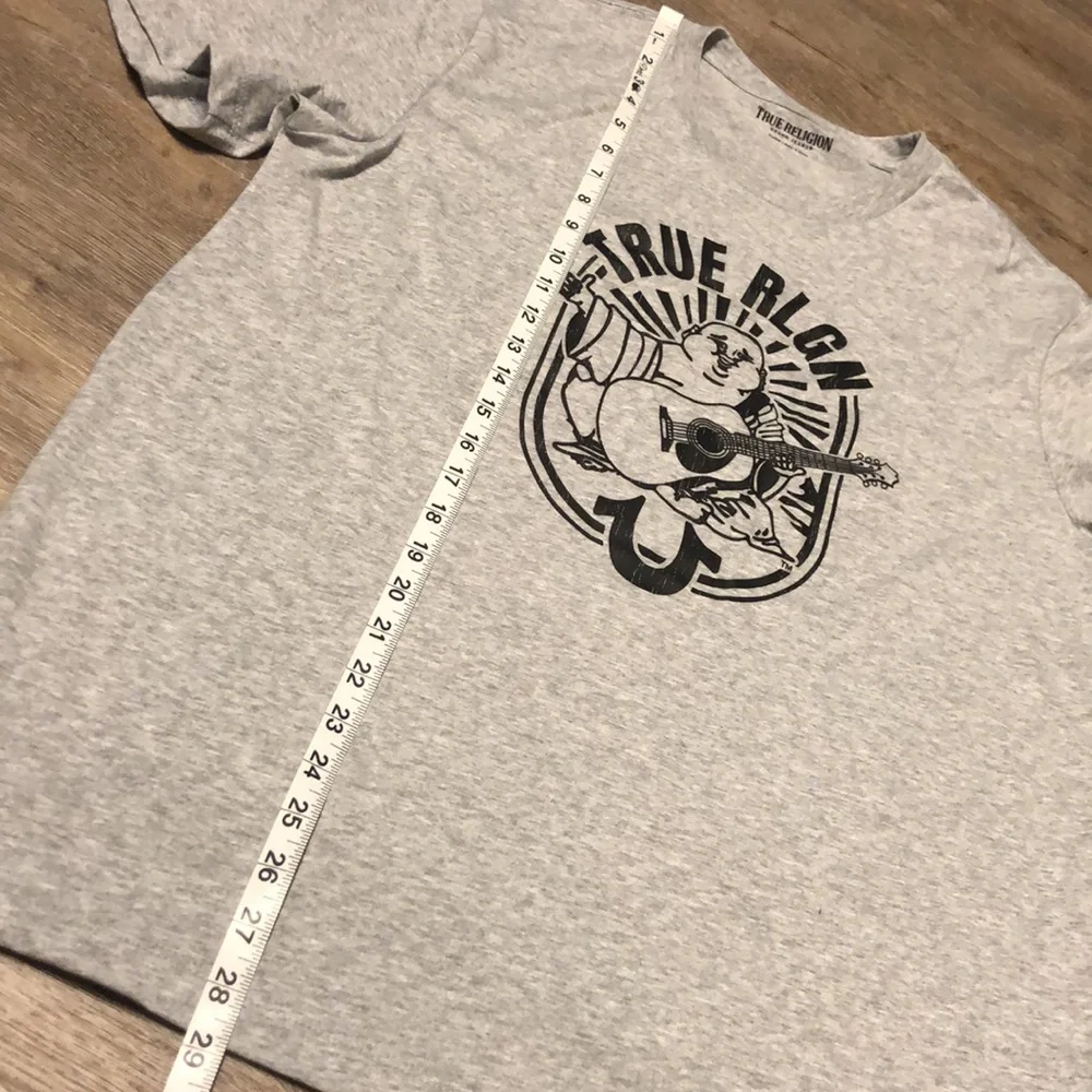 Brand🆕🔥🔥🔥 TRUE RELIGION short sleeve tee.